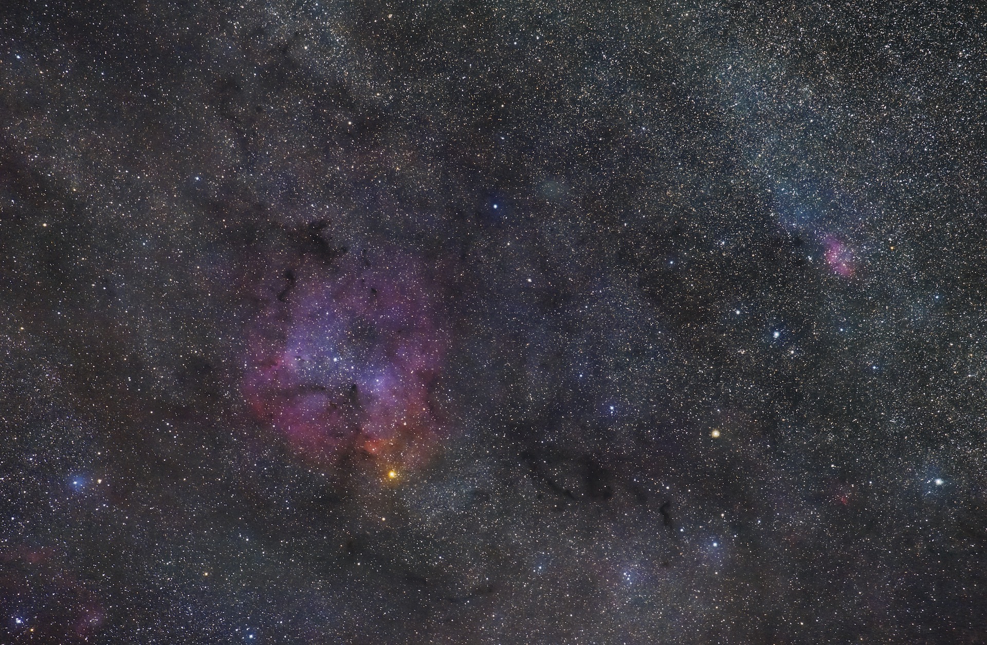 IC 1396 & Mu Cep (Jakob Weyde)